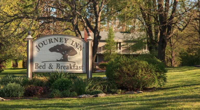 Affiliate Listing:  Journey Inn Bed & Breakfast for sale in Hyde Park, New York